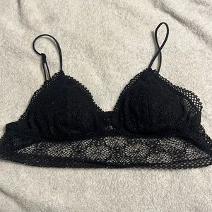 Victoria’s Secret sexy lace bralette